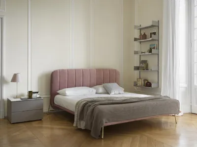 Letto imbottito Le Marais di Calligaris