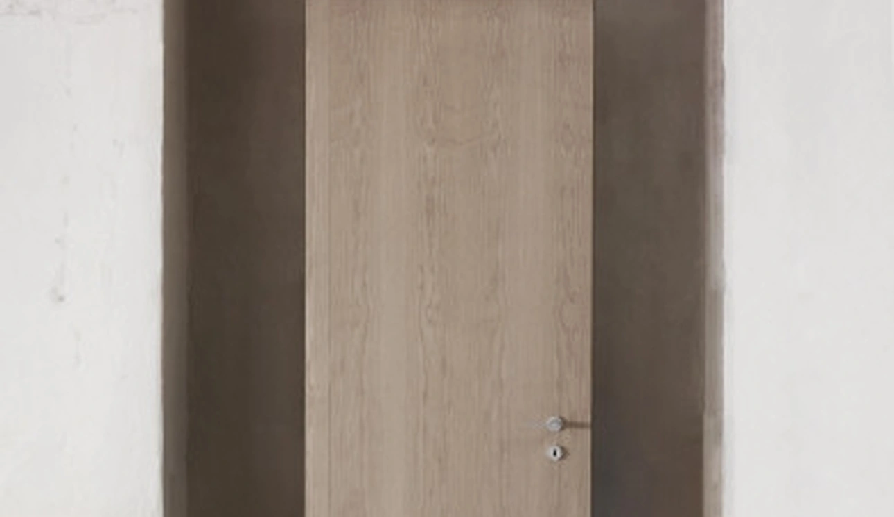 Porta a filomuro Level di Albed